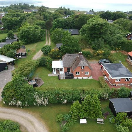 Thatched Holiday Home In Struer, Jutland With A View Exterior foto