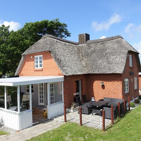 Thatched Holiday Home In Struer, Jutland With A View Exterior foto